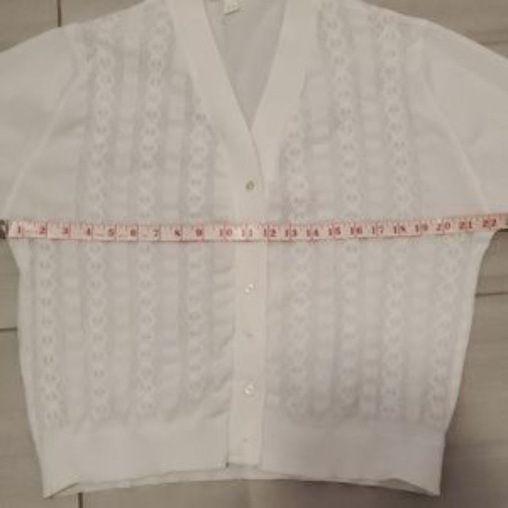 Vintage Woman's Sweater Cardigan Textured White Knit - Picture 7 of 10